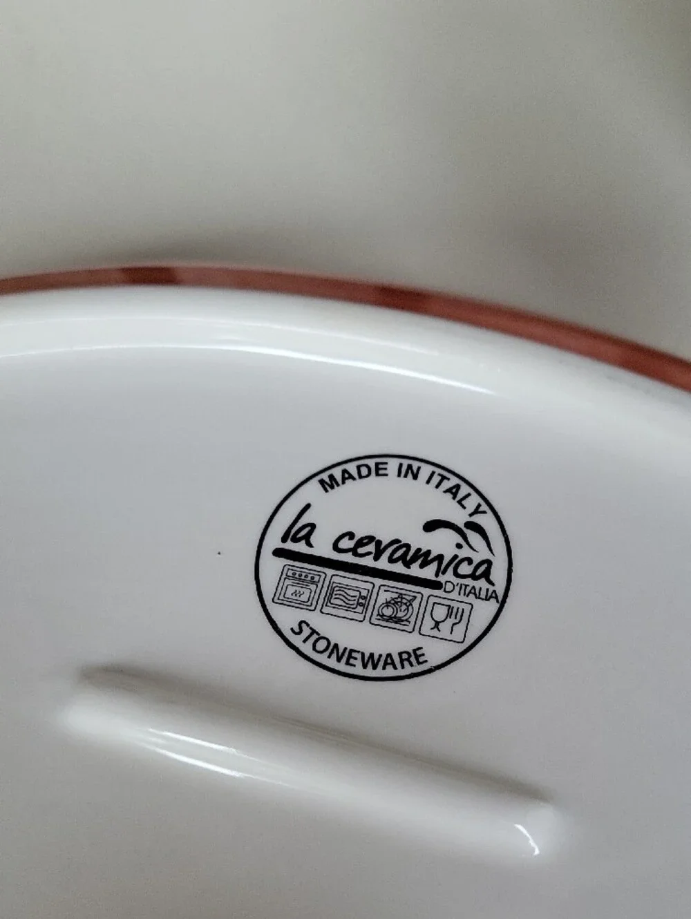 Brushed Coral Glazed Stoneware Serving Bowl - La Ceramica D'Italia
